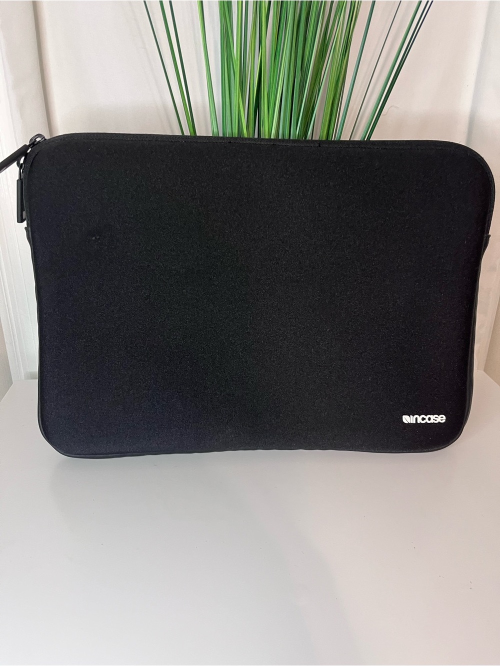 Incase Black Neoprene Laptop Sleeve - Slim Protective Case